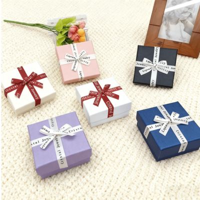 Confezione di gioielli personalizzata con fiocco in nastro, scatola quadrata cielo e terra, elegante copertura in cartone per orecchini e anelli