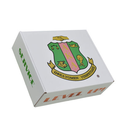Dimensioni personalizzate Flat Packed Spedizione Mailer Box Tre strati Intimo ondulato Indumenti