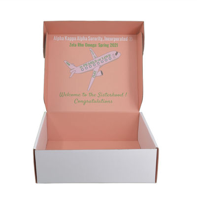 Dimensioni personalizzate Flat Packed Spedizione Mailer Box Tre strati Intimo ondulato Indumenti