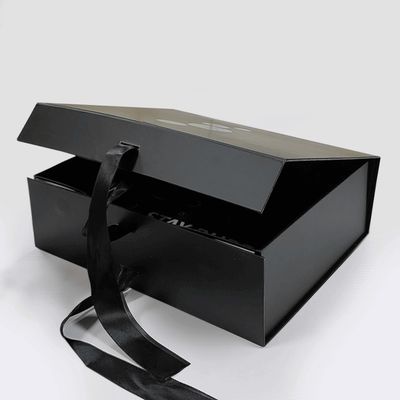 Rectangle Luxury Black Magnetic Gift Box con cartone per stampe personalizzate