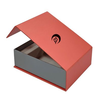 Cassa orologio con cuscino La perfetta combinazione di funzione e stile