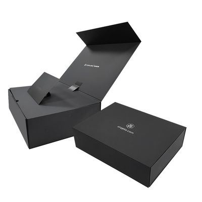 Logo personalizzato Carta nera con chiusura magnetica Scatola regalo pieghevole Fogli caldi / UV / Vernice Finitura