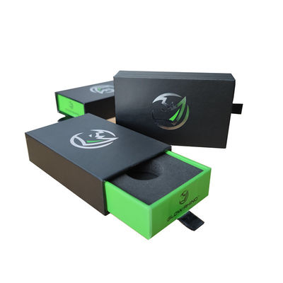 Scatola regalo in cartone di carta verde per portachiavi per auto