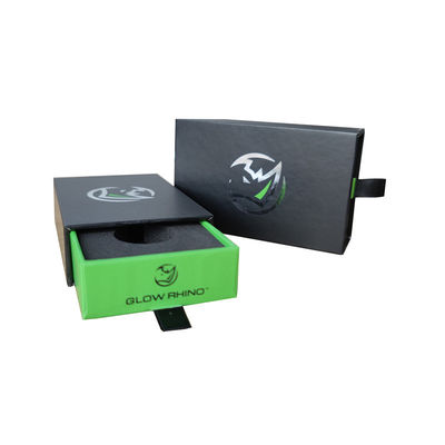 Scatola regalo in cartone di carta verde per portachiavi per auto