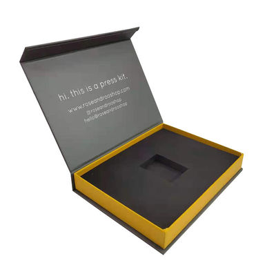 VIP Metal Credit Abbonamento Cartellino da visita Casella di slot per carte da gioco Caselle di carta