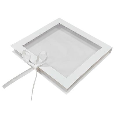 Imballaggio per collane in cartone a battuto magnetico su misura, ecologico e con finestra trasparente