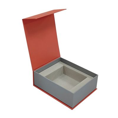 Scatola regalo rigida a forma di libro magnetico a misura di mano per l' imballaggio della cintura dell' orologio