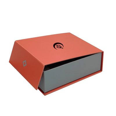 Scatola regalo magnetica verniciata a forma di libro rosso rettangolare con flip top e presa magnetica