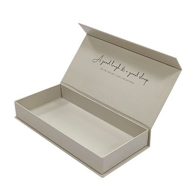 Scatola di imballaggio magnetica bianca e elegante rivestita con rivestimento UV Scatola regalo magnetica per adesivi