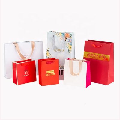 Ordine personalizzato accettabile Logo di lusso Borsa da shopping stampata per un bel regalo di vacanza
