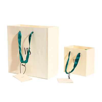 Ordine personalizzato accettabile Logo di lusso Borsa da shopping stampata per un bel regalo di vacanza