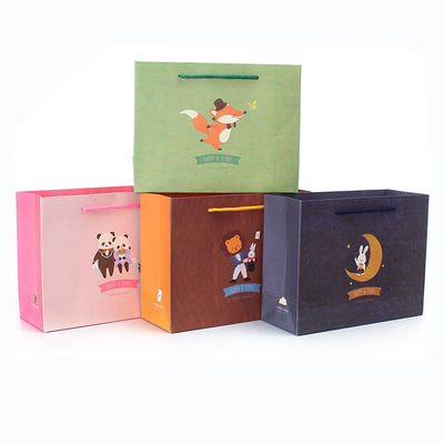 Stampa CMYK/PANTONE carta kraft personalizzata borsa regalo per abbigliamento