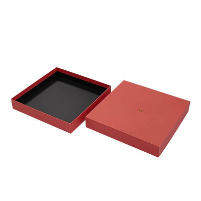 Capo rosso e base spalla collo T-shirt abbigliamento sciarpa imballaggio abbigliamento lusso rigida scatola per abbigliamento sciarpa