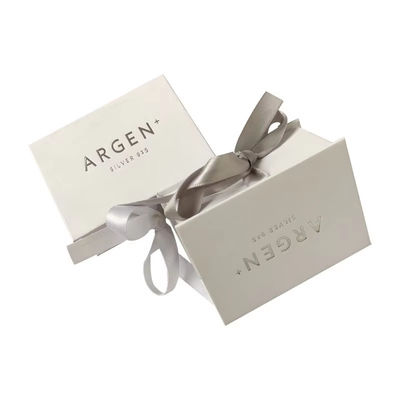 Collare personalizzato Gioielli Scatola di cartone Scatola regalo di lusso Imballaggio con nastro Scatola regalo magnetica premium