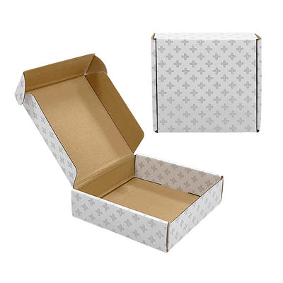 Consegna Cartone di spedizione Scatole di imballaggio Cartone di carta pieghevole Kraft cartone corrugato bianco scatola di imballaggio per corrispondenza
