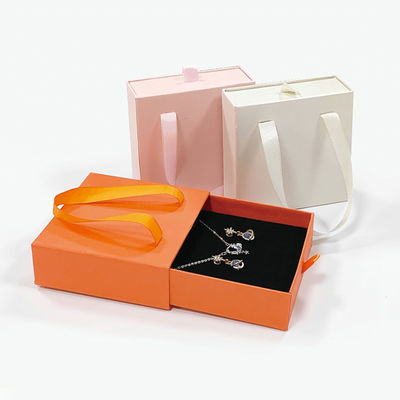 Custom Small Luxury Black Cardboard Paper Box Fashion Gioielli Regalo cassetto Slide Box con il tuo logo
