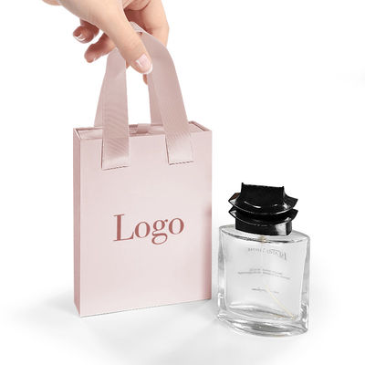 Logo personalizzato Cassetto cartone scorrevole Casella di carta regalo di lusso di alta gamma Colletto Braccialetto Gioielli Perfume Confezionamento con manico