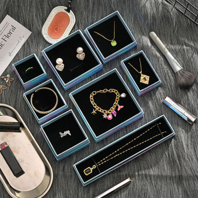 Scatole per gioielli con logo personalizzato, orecchini per collare femminile, anello, bellissimo imballaggio, scatole regalo in carta.