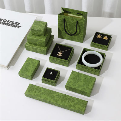 Scatola di imballaggio in cartone verde scuro su misura per gioielli Colletto Bracciale Anelli cassetto regalo con logo stampato