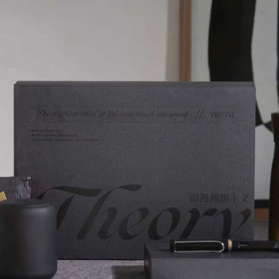 Eco-Friendly Custom Zipper Mailer Box Cartone ondulato Nera Matte Laminazione UV Verniciatura
