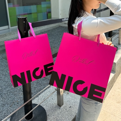 Personalizzazione stampata LOGO Sacchetti di carta eco-friendly Borsa di carta Kraft all'ingrosso di stampa di alta qualità per abbigliamento