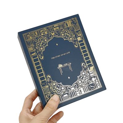 Scatola regalo in forma di libro di lusso stampata su misura confezionata per candele di marca