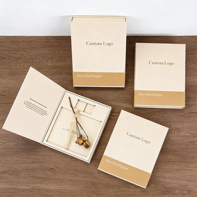 Scatola regalo magnetica personalizzata in cartone rigido Eva per carte sportive