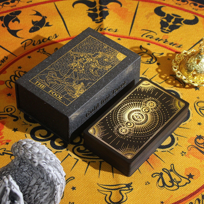 Scatole di lusso per tarocchi personalizzate in cartone rigido con chiusura magnetica, a forma di libro decorativo, scatola regalo a forma di finto libro